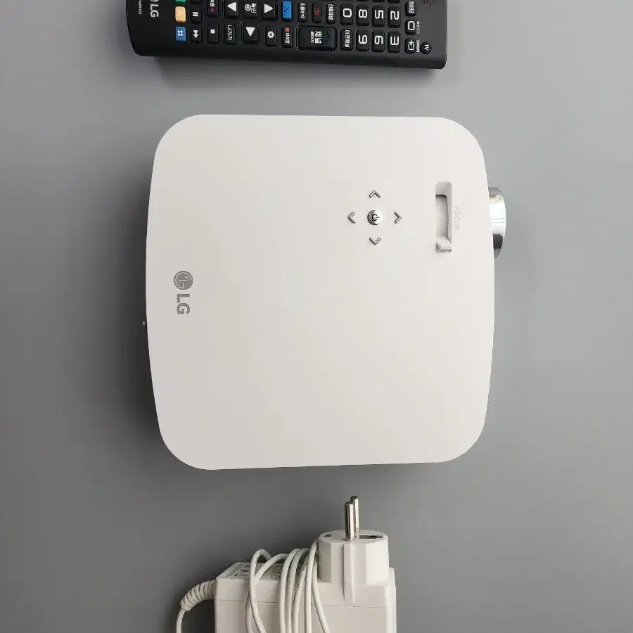 LG Projector PF50KA White Remote Adapter