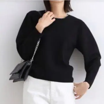 인디비 [세탁 가능] 큐빅 소매 컨셔스 니트 블랙