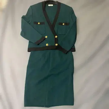 다크 그린 스커트 셋업 사이즈 10 LINEAR