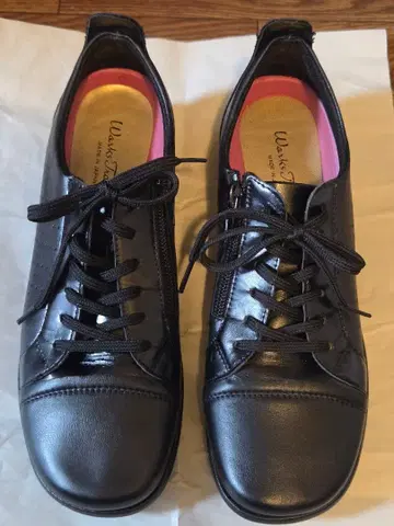 22.5cmEEE 가죽 신발 works traveler 블랙