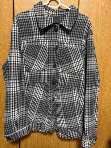 스타일난다 체크 무늬 아우터