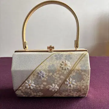 성인식 백 마가렛