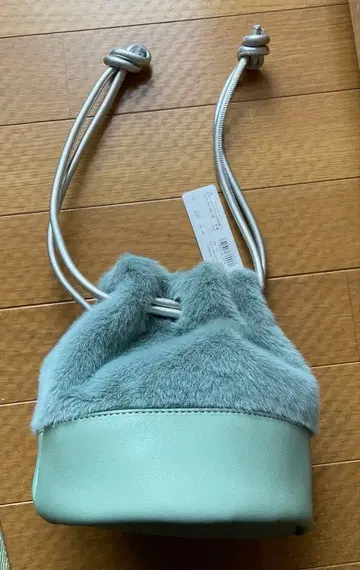 새상품 어반 리서치 RODE SKO 복조리형 백