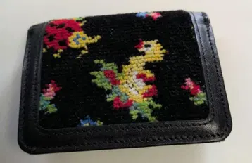 [ 중고 ] 페이러 하이디 3단 폴더형 지갑