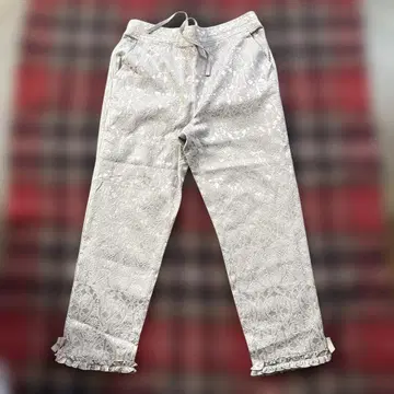 &LOVE 엘레강트 밑단 프릴 리본 포함 팬츠