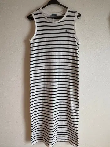 LACOSTE 스트라이프 슬리브리스 원피스 34