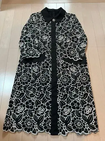 마리에 루 카세트 [ Maglie WHITE ] 배색 레이스 원피스