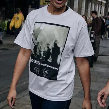 [ 새상품 ] oasis heathenchemistry 티셔츠 화이트