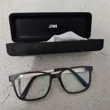 JINS 블랙 메탈 프레임 무도수