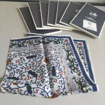 gen collection 꽃무늬 손수건