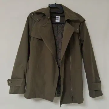 MicheKlein 올리브색 후드 부착 자켓