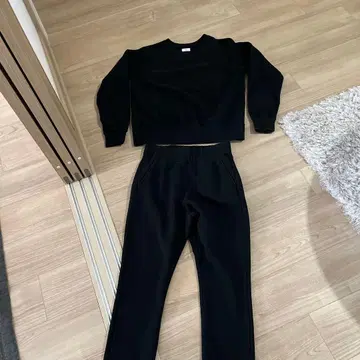 블랙 맨투맨 셋업