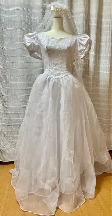 화이트 웨딩 드레스 퍼프 슬리브 M