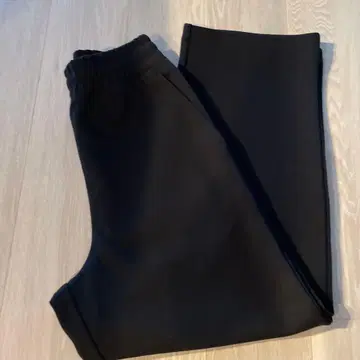 UNIQLO C 블랙 맨투맨 와이드 팬츠 S 사이즈