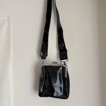 Ray BEAMS 가마구치 숄더백