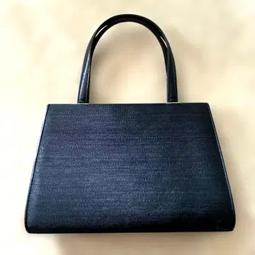 스타일리시 포멀 백 호스 헤어