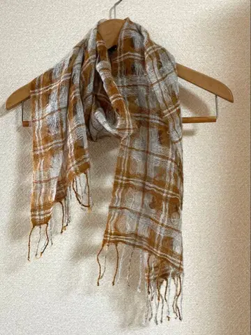 손뜨개 모헤어 격자 무늬 머플러