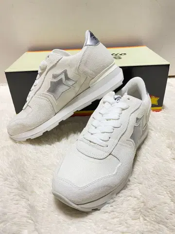 Atlantic Stars 화이트 스니커즈