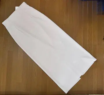 NOBLE 화이트 타이트 스커트 36