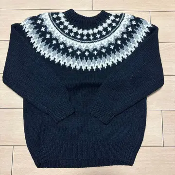 노르딕 무늬 네이비 스웨터 울 100%