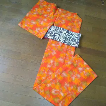 교육용 실이 달린 울 기모노