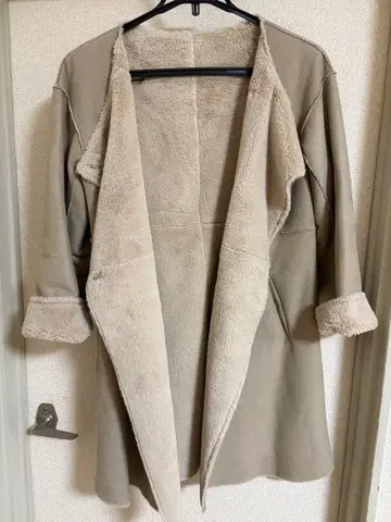 무스탕 코트 PROPORTION BODY DRESSING