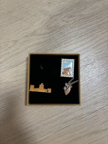 카타르관 엑스포 핀 배지 세트 3점