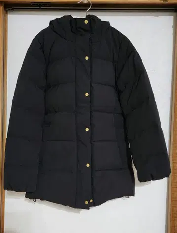 후드 부착 다운 자켓 블랙