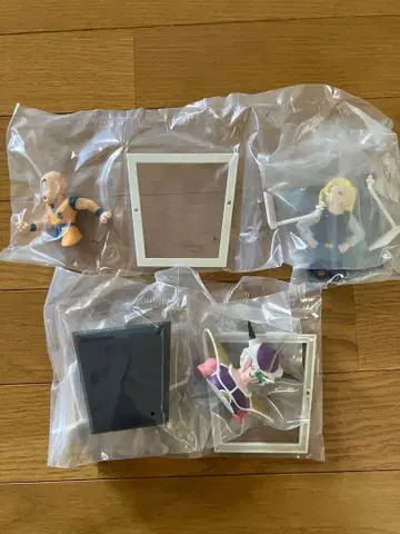 드래곤볼 제일복권 E상 크리링&18호 프리저 2종 세트