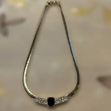 골드 체인 목걸이 블랙스톤