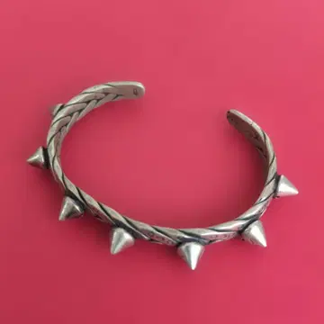 gunda 스파이크 THORN BANGLE 실버 뱅글