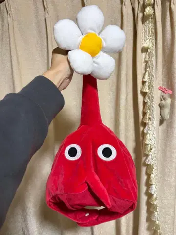 빨간 피크민 모자