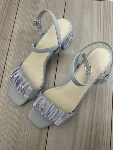 RANDA 개더 클리어힐 샌들 L