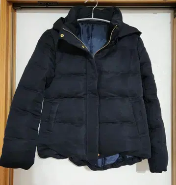 다운 자켓 후드 탈부착 가능 뒷기장 긴 네이비 M 사이즈
