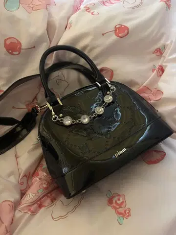 pium 백 숄더 포함