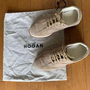 HOGAN 베이지 스니커즈 수납 봉투 포함