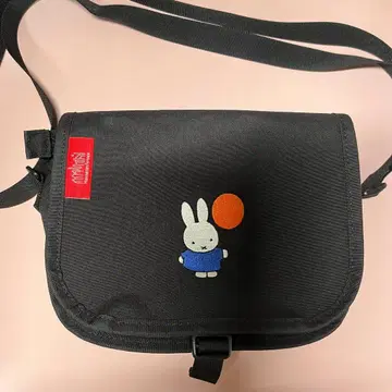 한정판 콜라보 맨해튼 미피 숄더백 맨해튼 포티지