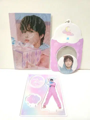 andTEAM K 카페 아크릴 스탠드 캔뱃지 엽서