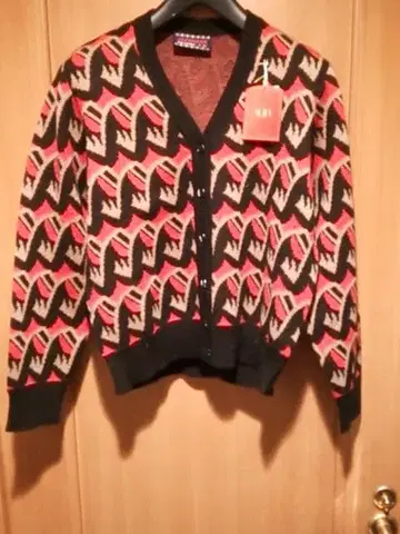 택 포함 미사용 보관품 TOKYO SUN JACQUARD 울 가디건