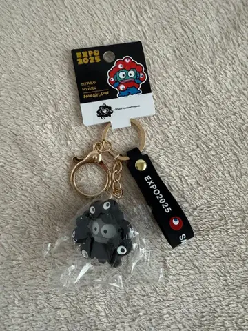 오사카 간사이 만박 한정판 산리오 블랙 미야쿠미야쿠 한교동 키링