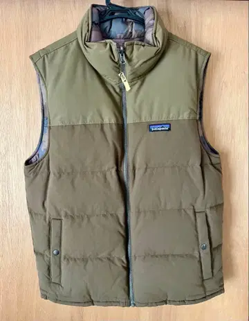 파타고니아 비비 리버서블 다운 베스트