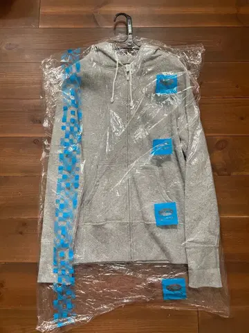 새상품급 드레스트리 후드티 그레이 남성용 L 클리닝 완료