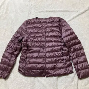 레어 컬러 유니클로 울트라 라이트 컴팩트 다운 L 핑크 퍼플