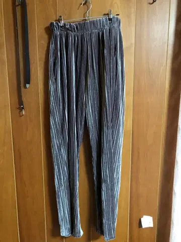 그레이 벨로아 와이드 팬츠