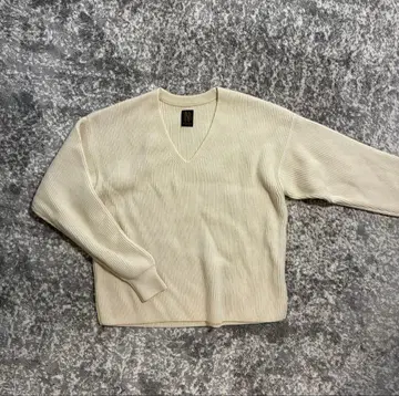 BATONER 바토너 니트 베이지