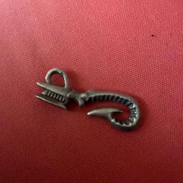 상어 뼈? 모티브 실버 액세서리