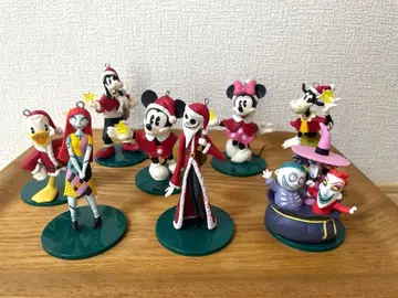 디즈니 크리스마스 코스튬 오너먼트 피규어