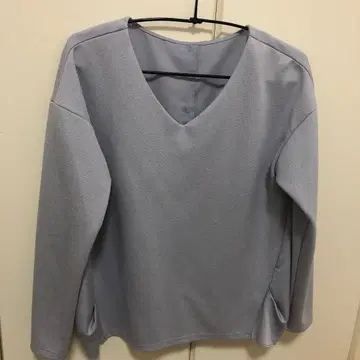 티셔츠 블라우스 언타이틀