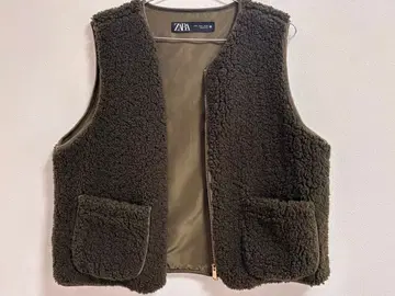 ZARA 올리브 그린 보아 자켓