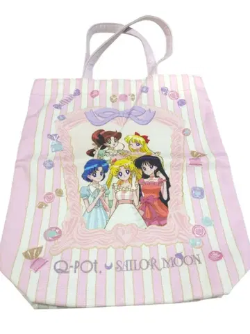 세일러문 x Q-POT 토트백